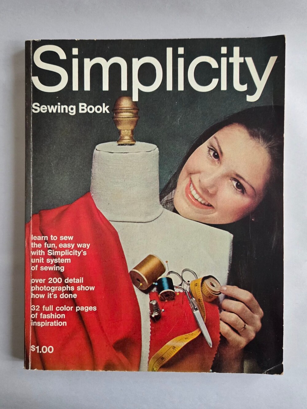 Vintage 1969 Simplicity Sewing Book Instruction Manual Retro 1970s Fashion VG
